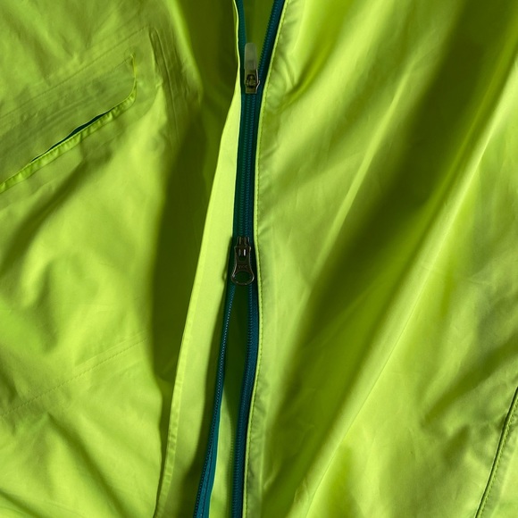 Nike Storm-Fit Running Windbreaker Jacket neon yellow size Small - Picture 9 of 12